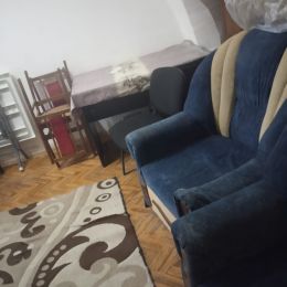 Beşmərtəbədə həyət evi aylıq kirayə