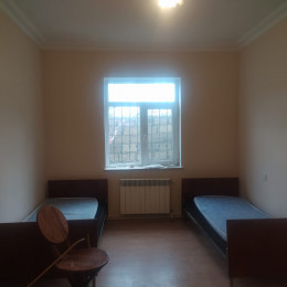 Qafqaz universitetida həyət evi aylıq kirayə