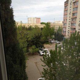 9-cu mikrorayonda köhnə tikili satılır