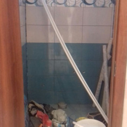 Binəqədidə həyət evi satılır
