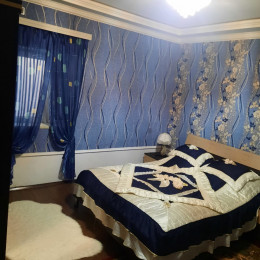 Zabratda həyət evi satılır
