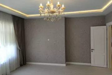 Mərdəkanda bağ evi satılır