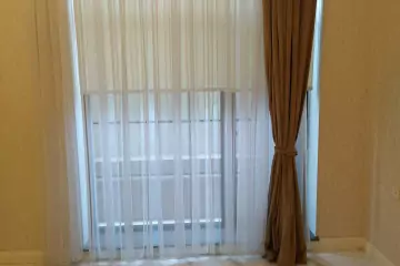 Mərdəkanda bağ evi satılır