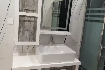 Mərdəkanda bağ evi satılır