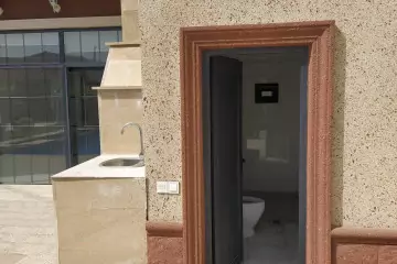 Mərdəkanda bağ evi satılır