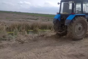 Satılır Torpaq Salyan Rayonunda