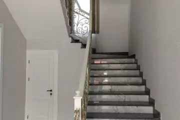 Mərdəkanda villa satılır