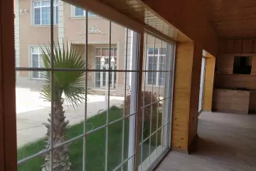 Mərdəkanda villa satılır