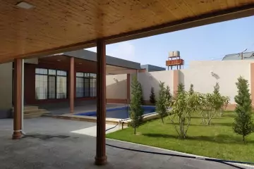 Mərdəkanda villa satılır