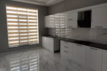 Mərdəkanda villa satılır