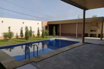 Mərdəkanda villa satılır