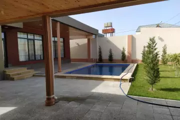 Mərdəkanda villa satılır