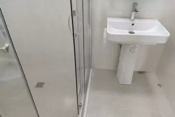 Mərdəkanda villa satılır