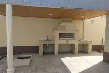 Mərdəkanda villa satılır