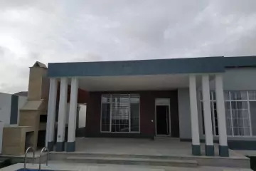 Mərdəkanda villa satılır