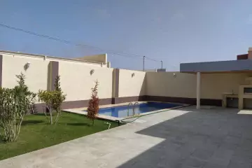 Mərdəkanda villa satılır
