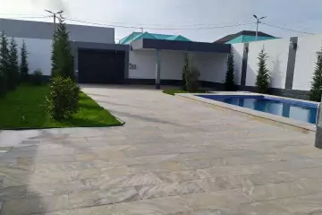 Mərdəkanda villa satılır