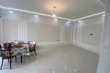 Binəqədidə həyət evi satılır