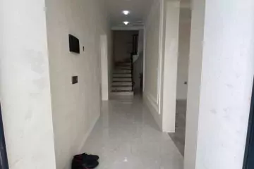 Binəqədidə həyət evi satılır