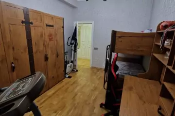 Satılır Yeni Tikili Xalqlar Dostluğuda