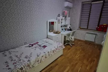 Satılır Yeni Tikili Xalqlar Dostluğuda