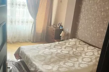 Satılır Yeni Tikili 8-ci Kilometrdə