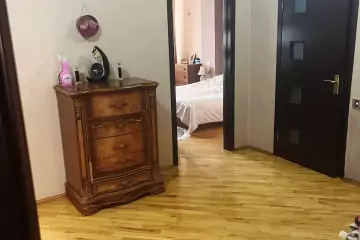 Satılır Yeni Tikili 8-ci Kilometrdə