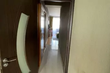 Satılır Yeni Tikili Bakı Kinoteatrıda