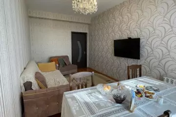 Satılır Yeni Tikili Ukraniya Dairəsida