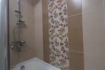 Satılır Yeni Tikili Ukraniya Dairəsida