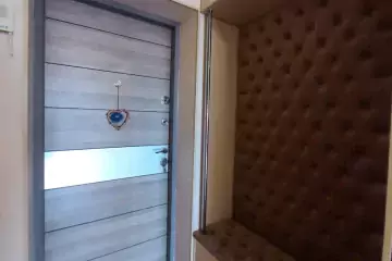 Satılır Yeni Tikili Ukraniya Dairəsida