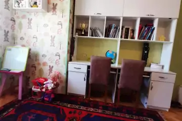 Satılır Yeni Tikili Ukraniya Dairəsida