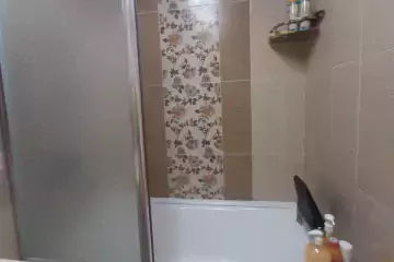 Satılır Yeni Tikili Ukraniya Dairəsida