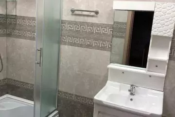 Satılır Yeni Tikili 8-ci Kilometrdə