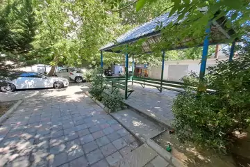 Satılır Köhnə Tikili Yasamalda