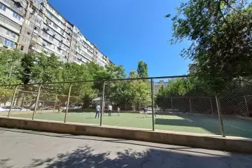 Satılır Köhnə Tikili Yasamalda