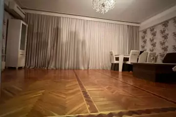 Satılır Köhnə Tikili Yasamalda
