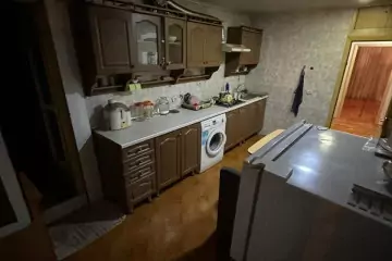 Satılır Köhnə Tikili Yasamalda