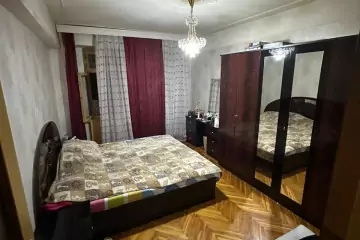 Satılır Köhnə Tikili Yasamalda
