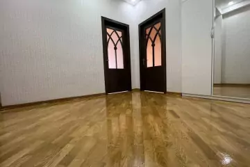 Satılır Yeni Tikili Bakı Kinoteatrıda