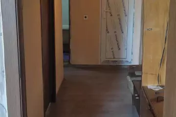 Satılır Köhnə Tikili Beşmərtəbədə