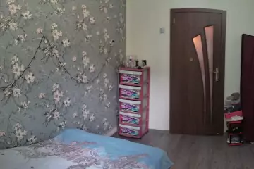 Satılır Köhnə Tikili Beşmərtəbədə