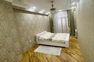 Aylıq Kirayə Yeni Tikili Ağ şəhər Kompleksində