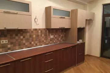 Satılır Yeni Tikili Ağ şəhər Kompleksində