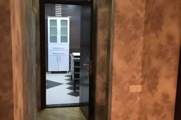 Satılır Yeni Tikili Ağ şəhər Kompleksində