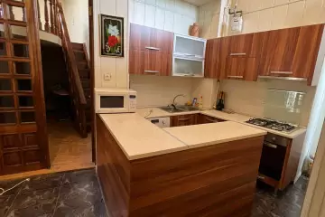 Günlük Kirayə Yeni Tikili Zabitlər Parkı