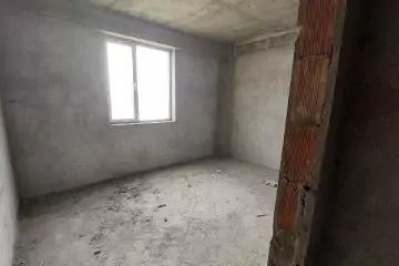 Satılır Yeni Tikili Montində