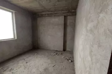 Satılır Yeni Tikili Montində