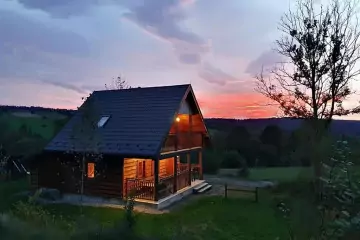 Günlük Kirayə Həyət Evi Oğuz Rayonunda