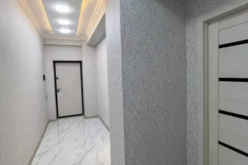 Satılır Yeni Tikili Qurtuluş 93da